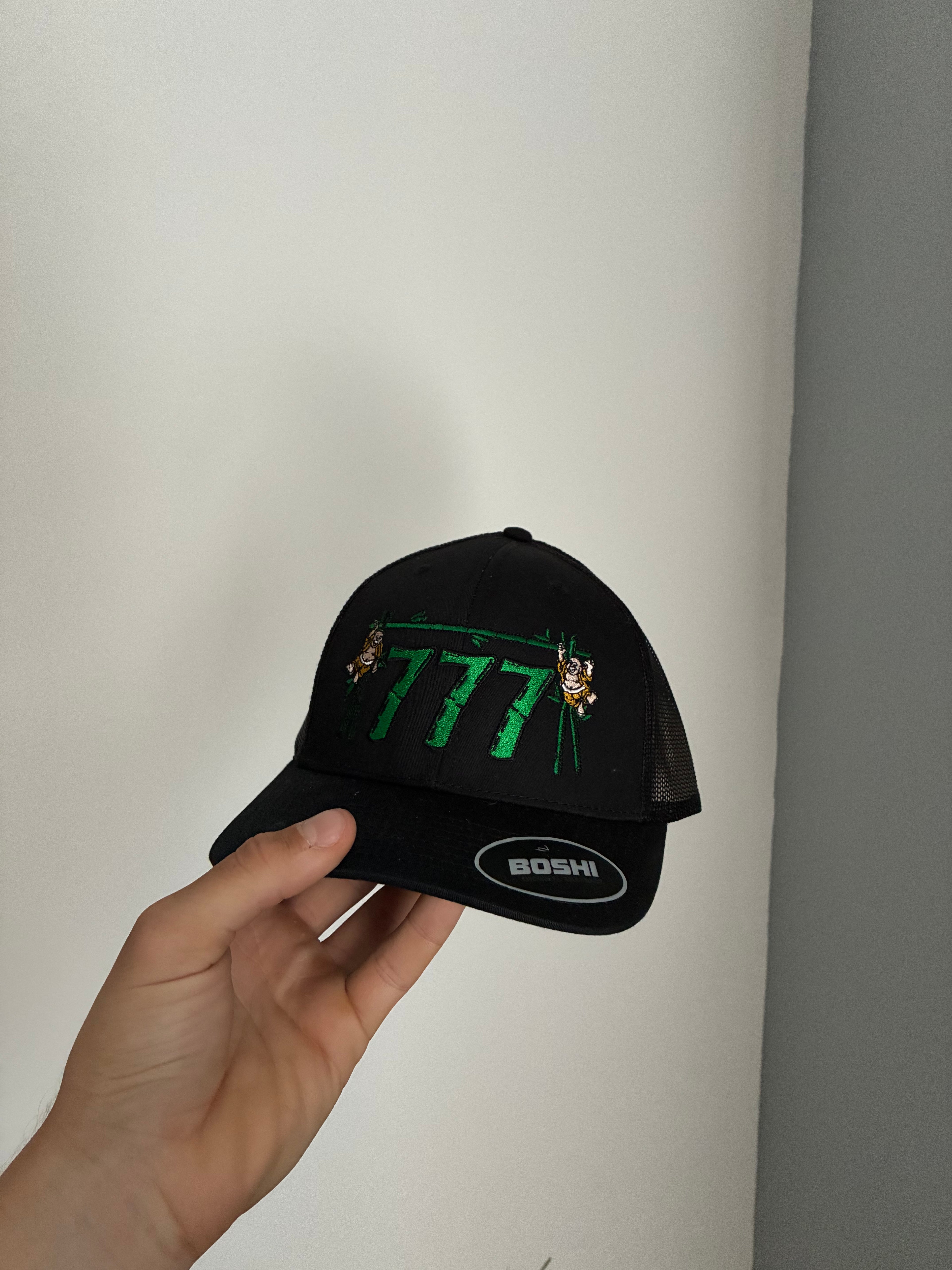 Lucky hat 777 black